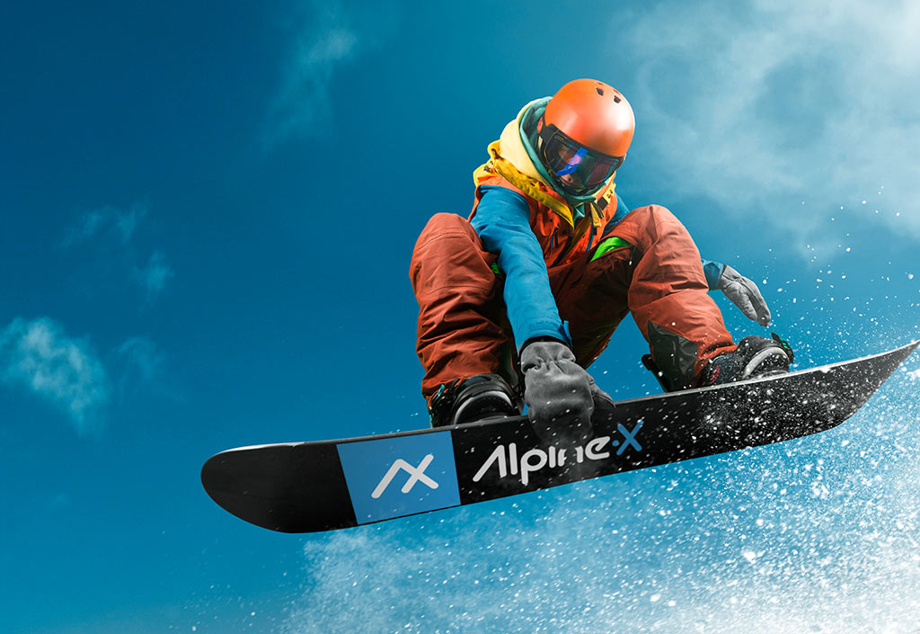 Alpine-X Snowboarder
